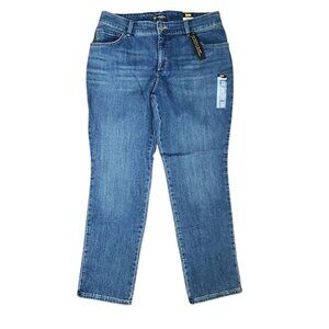 Lee Jeans Womens Size 16W Petite Blue Denim Relaxed Fit Straight Leg NWT New